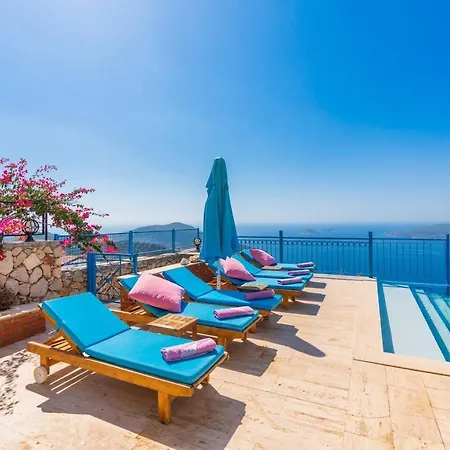 Private Pool With Stunning View In Antalya, - Awz 194 카스