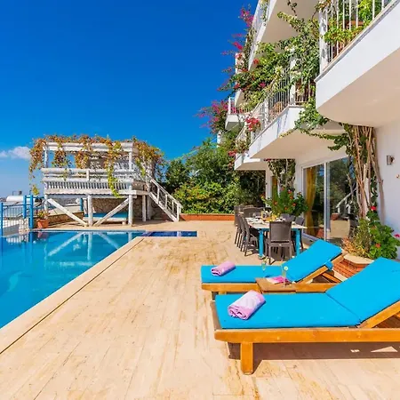 Private Pool With Stunning View In Antalya, - Awz 194 *